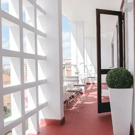 4u Suites&guesthouse Vii Airport